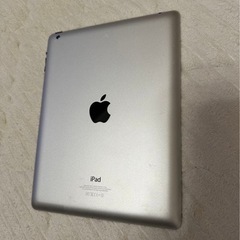 Apple iPad 本体 シルバー 保護ケース付きの画像