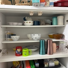 食器棚の画像