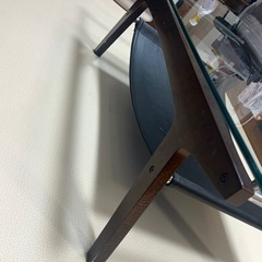 ガラステーブルの画像