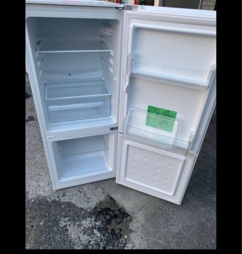 NO B923?福岡市内配送設置無料✨?YRZ-C12H1(ホワイト) 2ドア冷蔵庫 右開き 117L 幅478mm 2022年