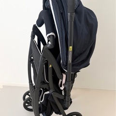 【美品】軽量4.9kgベビーカー SmartAngelデ・ヨーネ レジェ e NAVYの画像