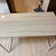 アンティークデスクの画像