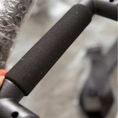 ベビーカーのベビーカー用延長アームレストベビーカーハンドルの交換の画像