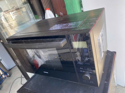 アイリスオーヤマ オーブンレンジ 18L フラットテーブル ヘルツフリー 全国対応 レンジ~600W オーブン~200℃ 自動メニュー11種 トースト 2024年AMO-F1811-B