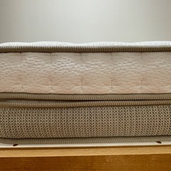 ニトリ セミダブル 収納付きベッド マットレス付き 引き取り限定の画像