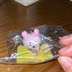 松屋ちいかわコラボフィギュア　古本屋（カニちゃん）の画像