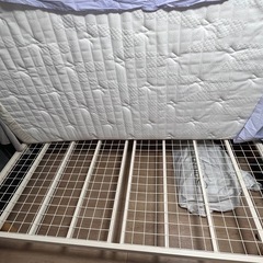 0円無料　無印スチールベッドフレーム セミダブルの画像