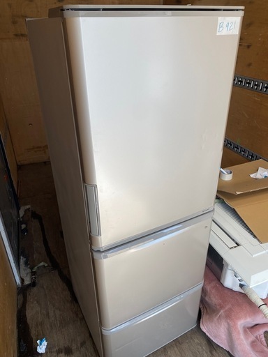 NO B921?福岡市内配送設置無料✨?冷蔵庫 ゴールド系 SJ-W353G-N [350L /3ドア /左右開きタイプ] 2020年