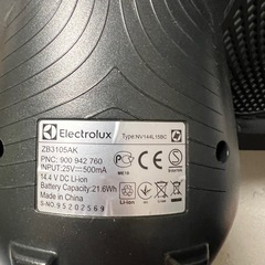 Electrolux エレクトロラックススティッククリーナー ZB3105AKの画像