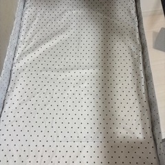 【美品】ベビーベッド　折りたたみ　おしゃれの画像