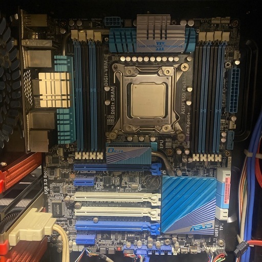 ASUS マザーボード