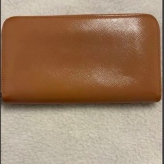 現金可　PRADA サフィアーノレザー 長財布の画像