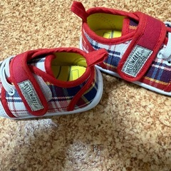 子供用シューズの画像