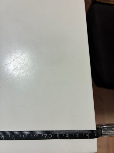テーブル