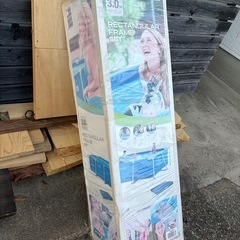 INTEX フレームプール　未使用品の画像