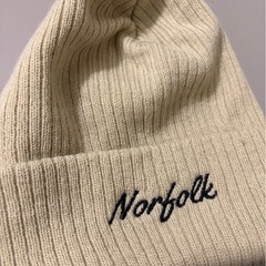 2点セット ほぼ未使用 帽子 ニット帽の画像