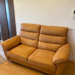 期間限定20%off 美品　3人掛けソファー　人気のキャメルカラー　　 の画像