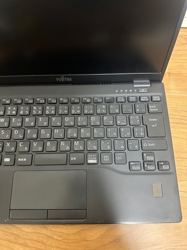 富士通LIFEBOOK U9312/J Core i5 8GB SSD256GB タッチパネル  LTE バッテリー大容量