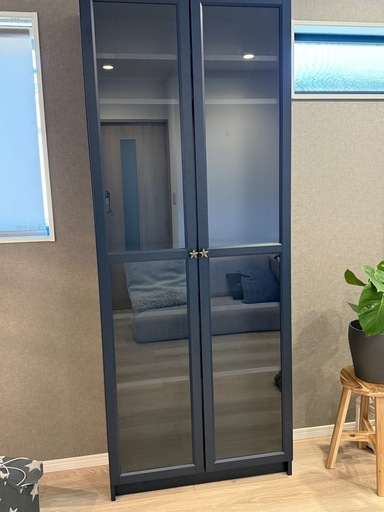 ☆本日まで　IKEA 飾り棚 本棚 ショーケース