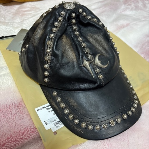 【THUG CLUB】Studded Washed Leather Cap