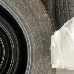 DUNLOP GRANDTREK AT20 195/80r15 中古4本　25年製造　溝6mm程度の画像