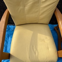 ナガノインテリアのダイニングチェア2脚の画像