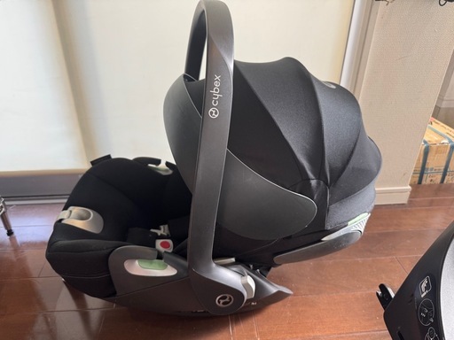 cybexチャイルドシート
