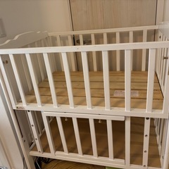 【取引中】ミニサイズベビーベッドの画像