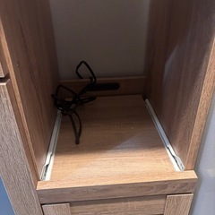 おしゃれ　食器棚　コンセント利用可の画像