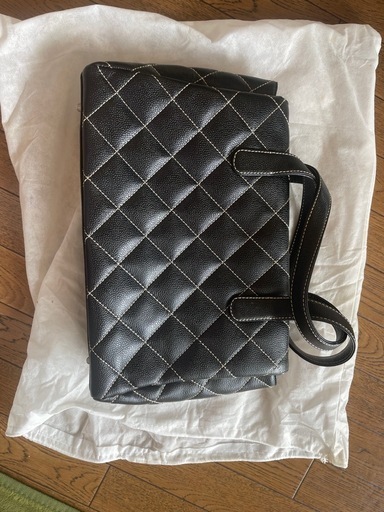 シャネル（CHANEL）の「ワイルドステッチ」シリーズのトートバッグです。 