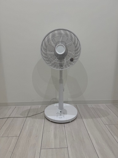 おしゃれ扇風機 リモコン付き 動作確認済み｜