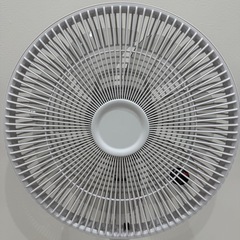 おしゃれ扇風機 リモコン付き 動作確認済み｜3/24迄引き取り延期→20％オフの画像