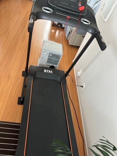 BTM 折りたたみ式ランニングマシン　最大速度16km 