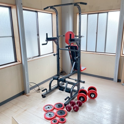 トレーニング器具　懸垂マシン　ダンベル　筋トレ　腹筋　