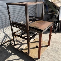 ww5/32 鉄製 作業台 自作 W79×D75×H140.5cm 製作 溶接 加工 作業 ガレージ 倉庫 工場 中古品 ★直接引取限定◎の画像