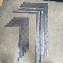 職人工具まとめ売り 工具箱付き さしがね多数 コンベックス 金切りばさみの画像