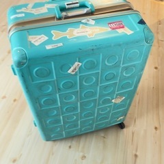 キャリーケース　　　大型
の画像