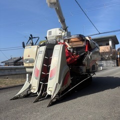 実働三菱コンバインVM4グレンタンク式、ワラ結束機付きの画像