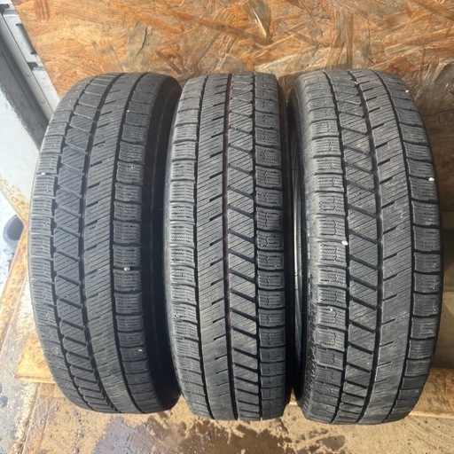バリ山　BRIDGESTONE ブリヂストン　ブリジストン　VRX3 155/65R14 スタッドレス　タイヤ　2022年製　14インチ　3本