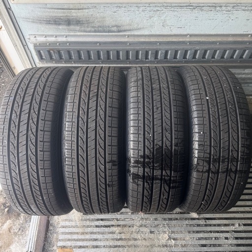 バリ山　YOKOHAMA ヨコハマ　AVID GT 235/55R19 2020年製　19インチ