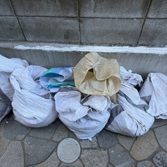 庭敷の砂利(中古)再び
の画像