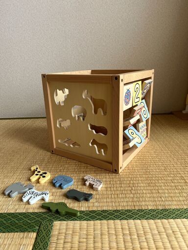 【定価16,500円】1歳〜3歳頃に！長く遊べる木製の多機能・知育玩具