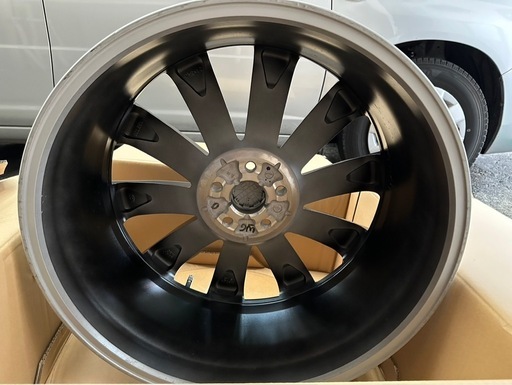 【新品未使用】トヨタクラウンスポーツ　純正　アルミホイール　新車外し