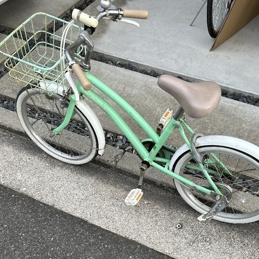 自転車　20インチ　女の子　イオンバイクで購入　