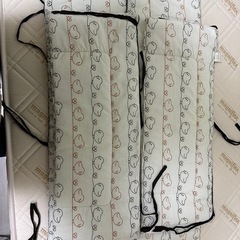 ベビーベッドガードの画像