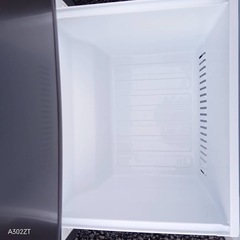 B267 送料設置無料　三菱　人気デザイン　2ドア冷蔵庫　146Lの画像