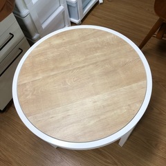 サイドテーブルの画像