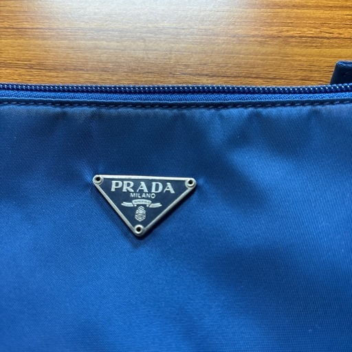 PRADA ポーチ