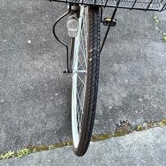 【美品】自転車　ママチャリ　27インチブラック　イオンバイク　ココナッツ　変速なし　防犯登録抹消済みの画像