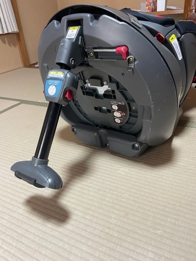 中古品 Apricaチャイルドシート